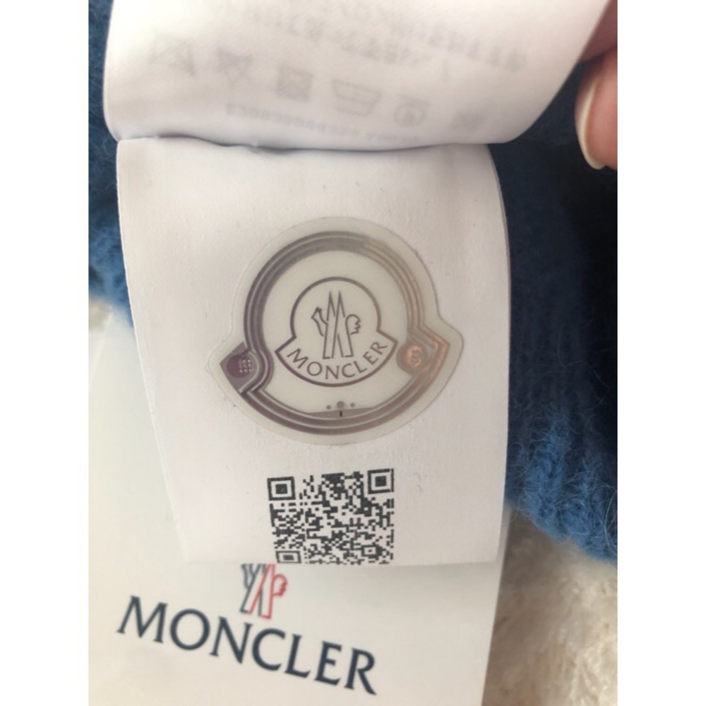 Moncler Beanie Hat. Blue. New! - Picture 7 of 7